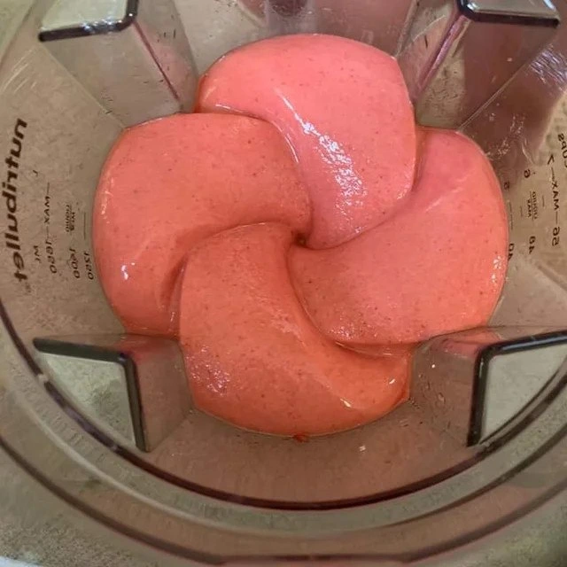 A Python Smoothie Visual Pun